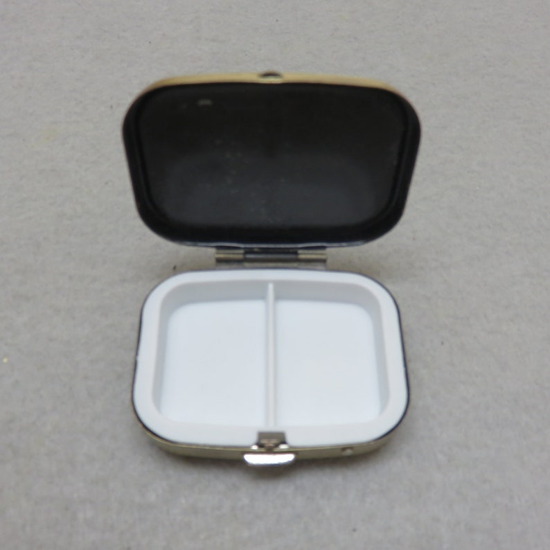 1980/'s Inside Divider Tiny Brass Pillbox or Trinket Box Bird Cage Design