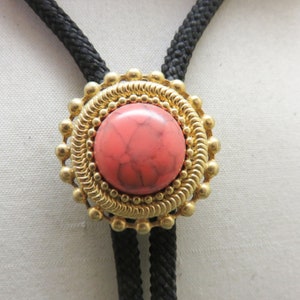 Vintage Faux Coral Bolo Tie, Dressy, Unisex Bolo Tie