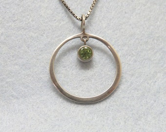 Modern Sterling Silver Peridot Pendant Necklace, Vintage, August Birthstone