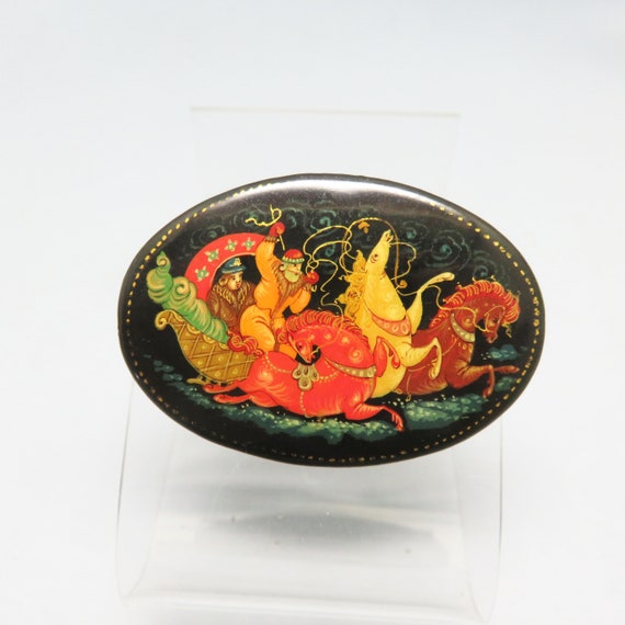 Vintage Russian Hand Painted Wooden Brooch, Zhostovo Tole Painted