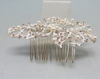 Vintage Decorative Hair Comb Flowers Clear Stones Tarnished Antique Silver Crystal Encrusted Bridal Hair Comb – La Bella  main image 4