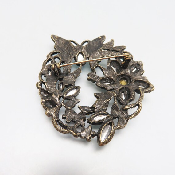HUGE Vintage Rhinestone Butterfly Wreath Brooch, … - image 5