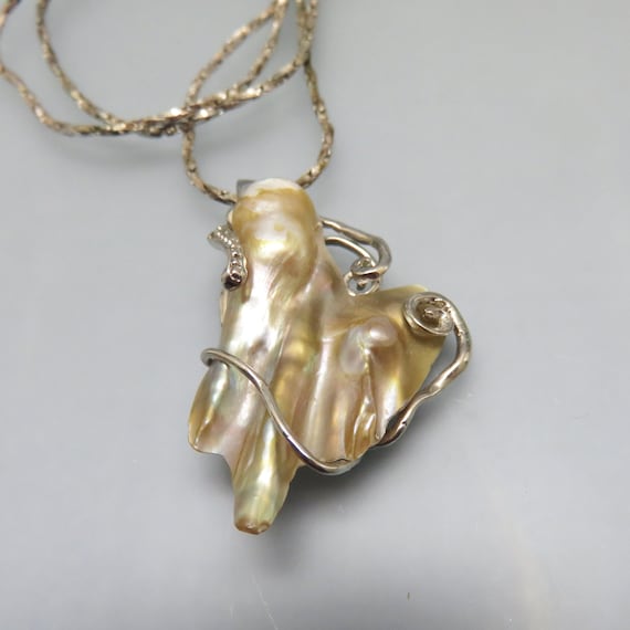 Sterling Blister Pearl Pendant and 16 Inch Silver… - image 3