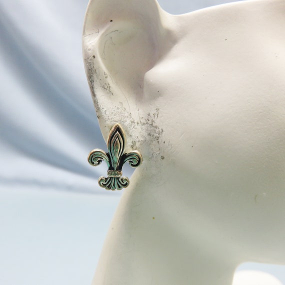Petite Silver Fleur D' Lis Pierced Earrings, Vint… - image 6