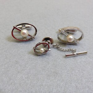 1960s Modern Geometric Real Pearl Silvery Cufflink Set