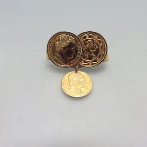 Vintage 1980s Hinged Faux Coin Scarf Clip