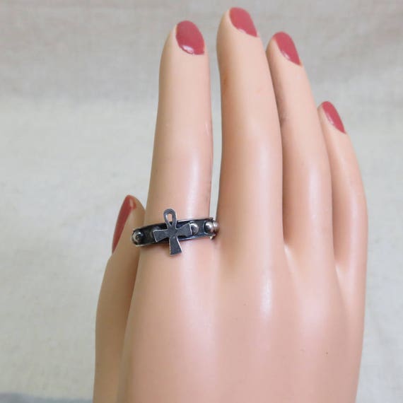 Vintage Substantial Sterling Silver Ankh Ring, Si… - image 4