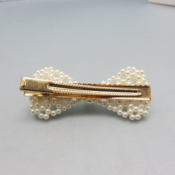 Vintage Sweet Faux Pearl Bow Hair Clip or Barrette, Golden  display picture 1