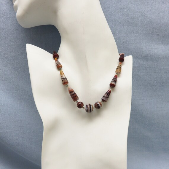 Brown and White Art Glass Beaded Necklace, Vintag… - image 5