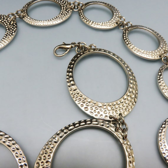 Vintage 1980s Silver Dimpled Ovals Metal Belt, 39… - image 2