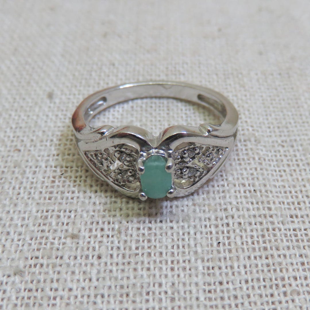 Sterling Emerald Ring Vintage Size 7 - Etsy