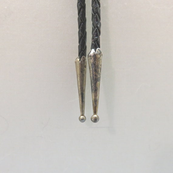 Vintage Jadeite and Onyx Gazelle Bolo Tie, Vintag… - image 3