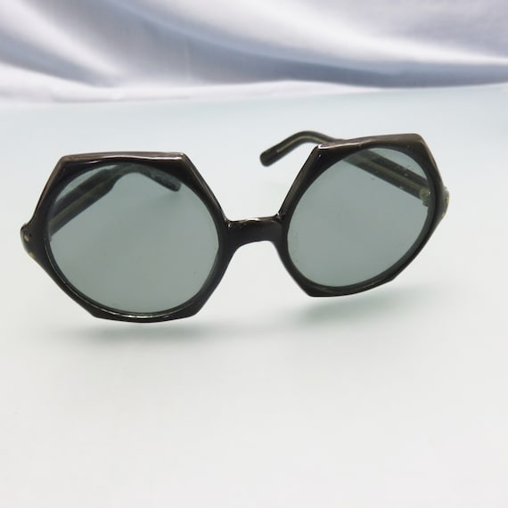 Buy Very Cool Vintage Big Plastic Black Frames Online -