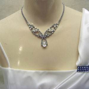 INCREDIBLE 1960s Rhinestone Necklace Earring Set image 3