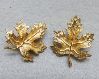 Maple Leaf Clip Earrings, 1960s Vintage Golden Metal Clip On Earrings