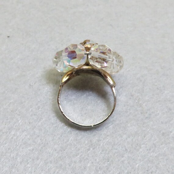 Sparkly Faceted Clear Bead Flower Ring - Size 7.5 - image 5
