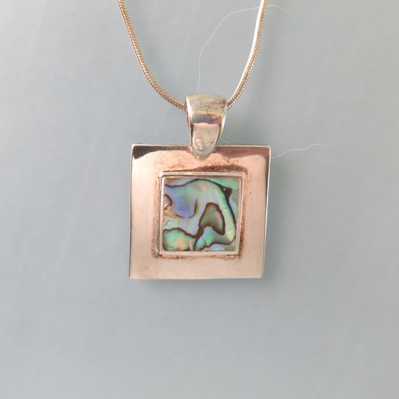 Modern Abalone Shell Pendant and Chain, MINT, Vin… - image 2