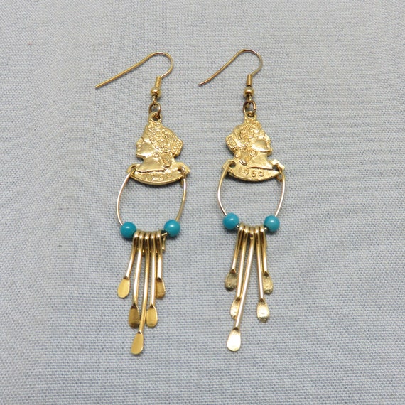 Cool Vintage Golden Lady Dangle Pierced Earrings