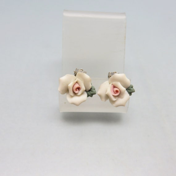 Bisque Porcelain White and Pink Rose Clip On Earr… - image 2