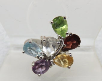 Fabulous Vintage Semi Precious Gemstone Ring , Size 6