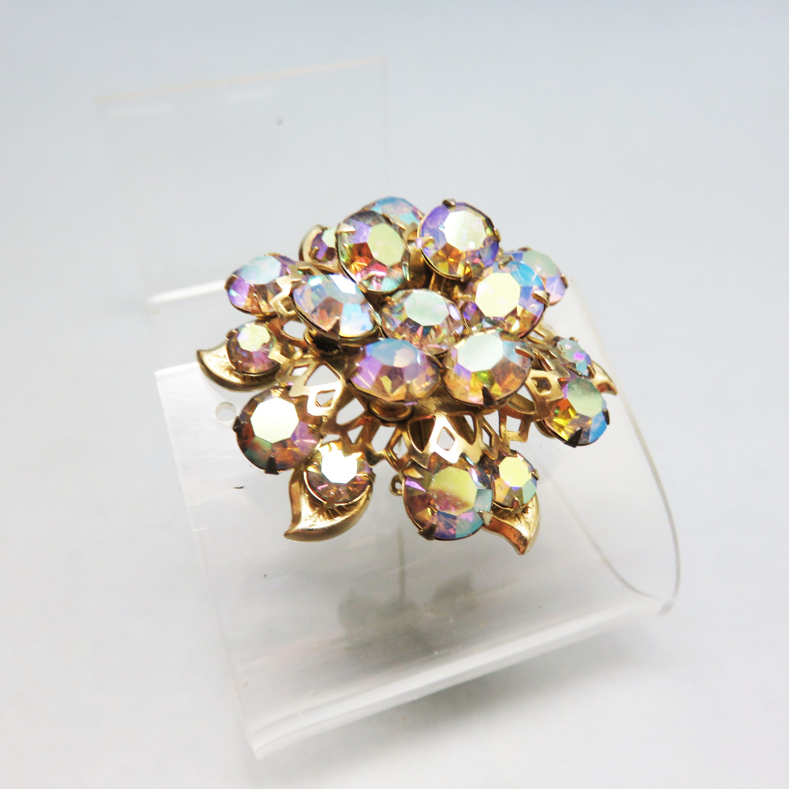 Broche Vintage Pavée Strass Aurora Boréalis - Occasion, Laiton Et Verre, Couleur Blanc