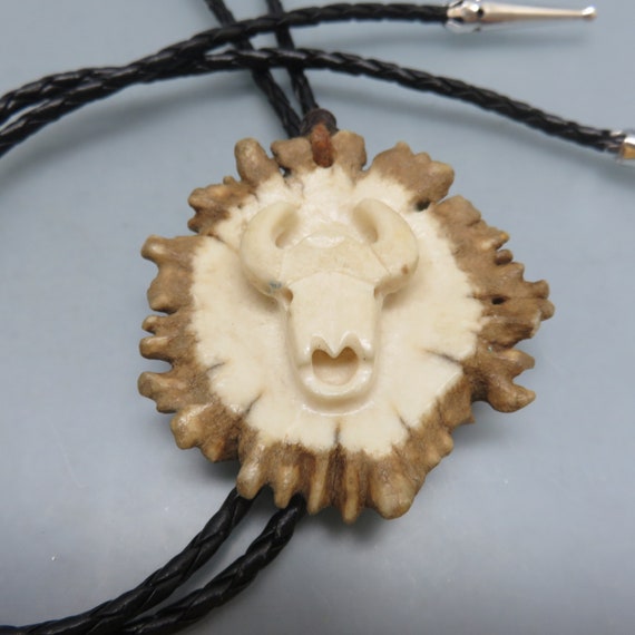 Fantastic Carved Antler Buffalo Skull Bolo Tie, S… - image 1