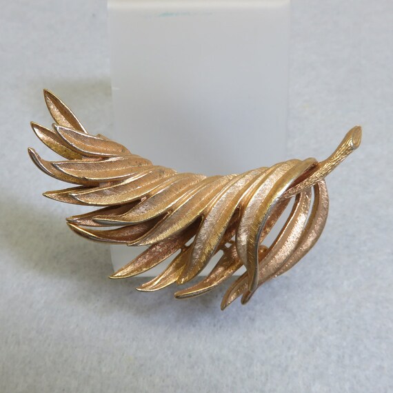 Golden Tree Branch Brooch Pin, 1960s Natural Look Gem
