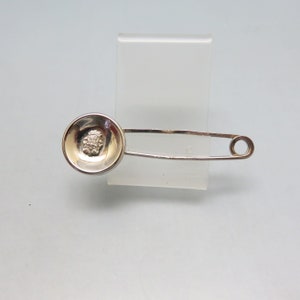 Silver Scottish Crest Kilt Pin