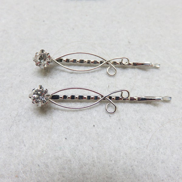 Pair of Vintage Style Rhinestone Bobby or Hair Pins