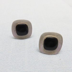 Vintage Anson Black Onyx Cufflinks: Silverplated Brushed Metal