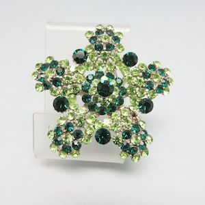 Vintage Rhinestone Star Brooch: Emerald Green & Peridot Green
