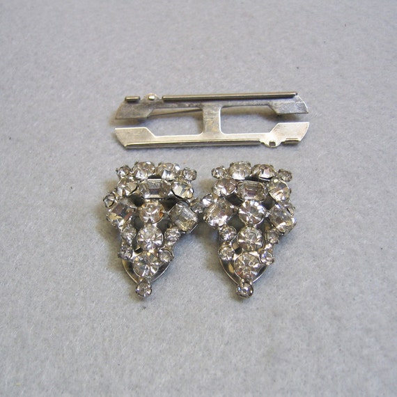 White Rhinestone Duette Brooch, Dress Clips, - image 2