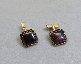 Deep Red Lucite Cuff LInks, 1960s, Swank