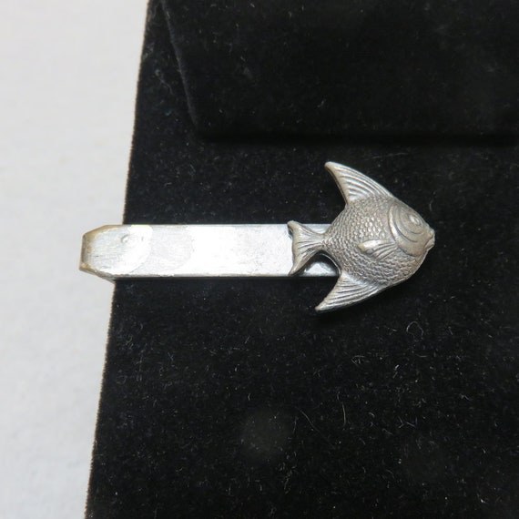 Tropical Fish Tie Clip, Vintage Tie Clasp,  Pewte… - image 1