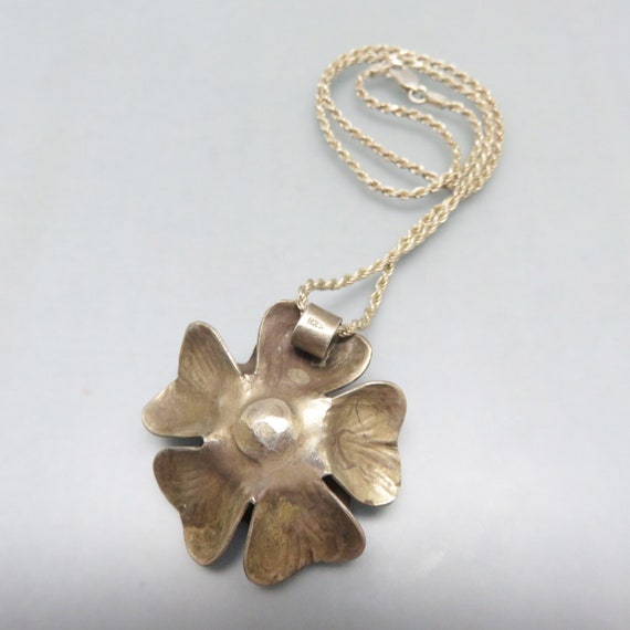Sterling Silver Realistic Flower  Pendant,  16 In… - image 3