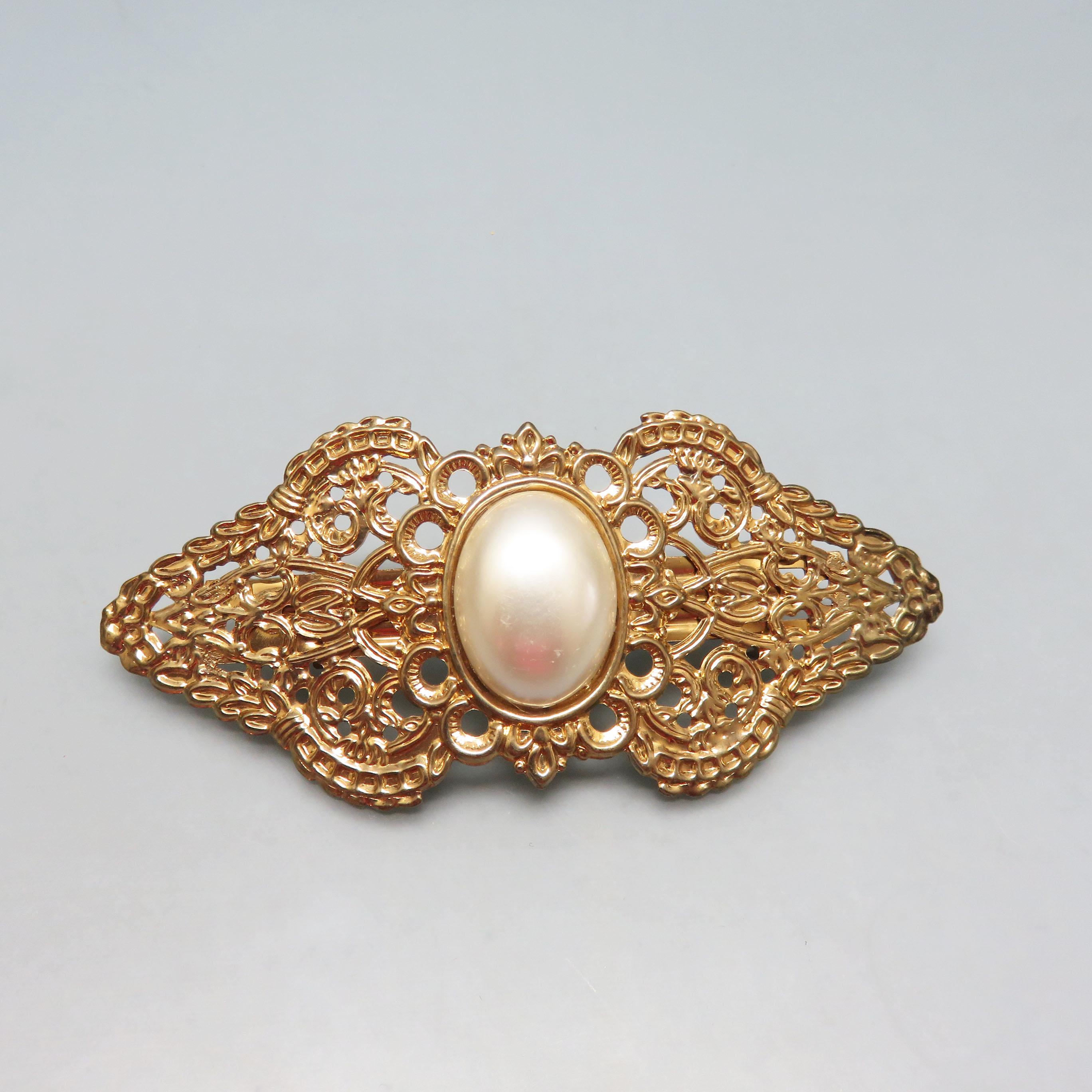 Golden Filigree Metal Vintage Hair Barrette, 1980s, Faux  display picture 1