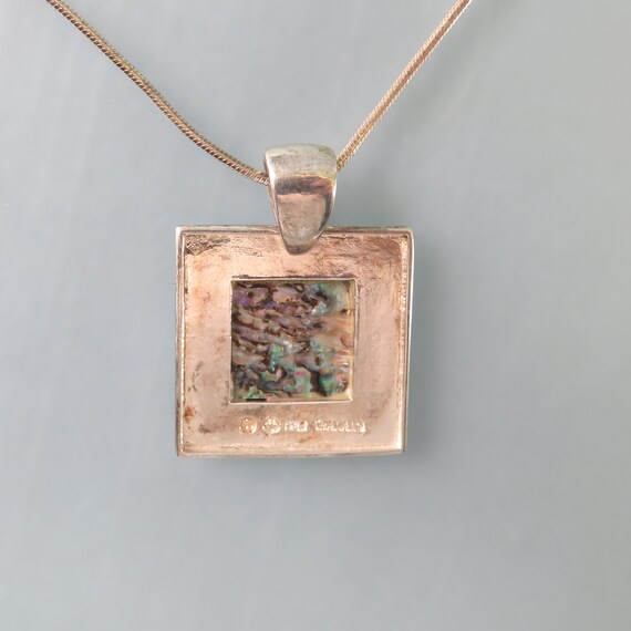 Modern Abalone Shell Pendant and Chain, MINT, Vin… - image 3