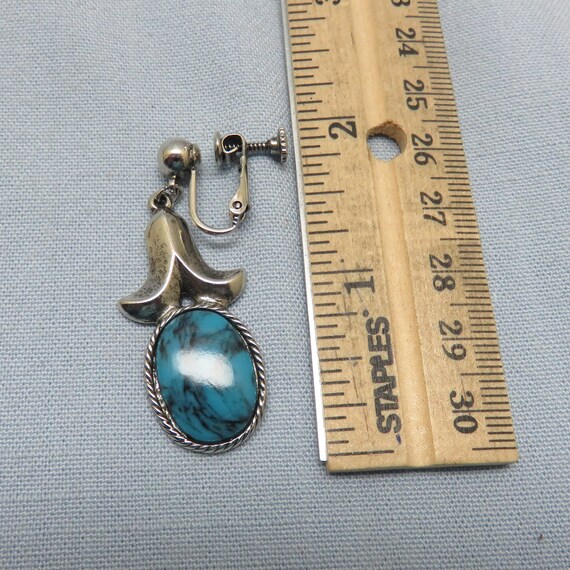 Turquoise Dangle Clip On Earrings, Silvertone Met… - image 3