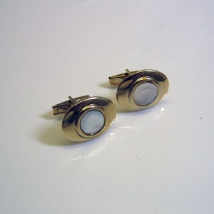 Vintage Goldtone metal Mother of Pearl Cuff Links