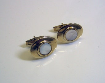 Vintage Goldtone metal Mother of Pearl Cuff Links