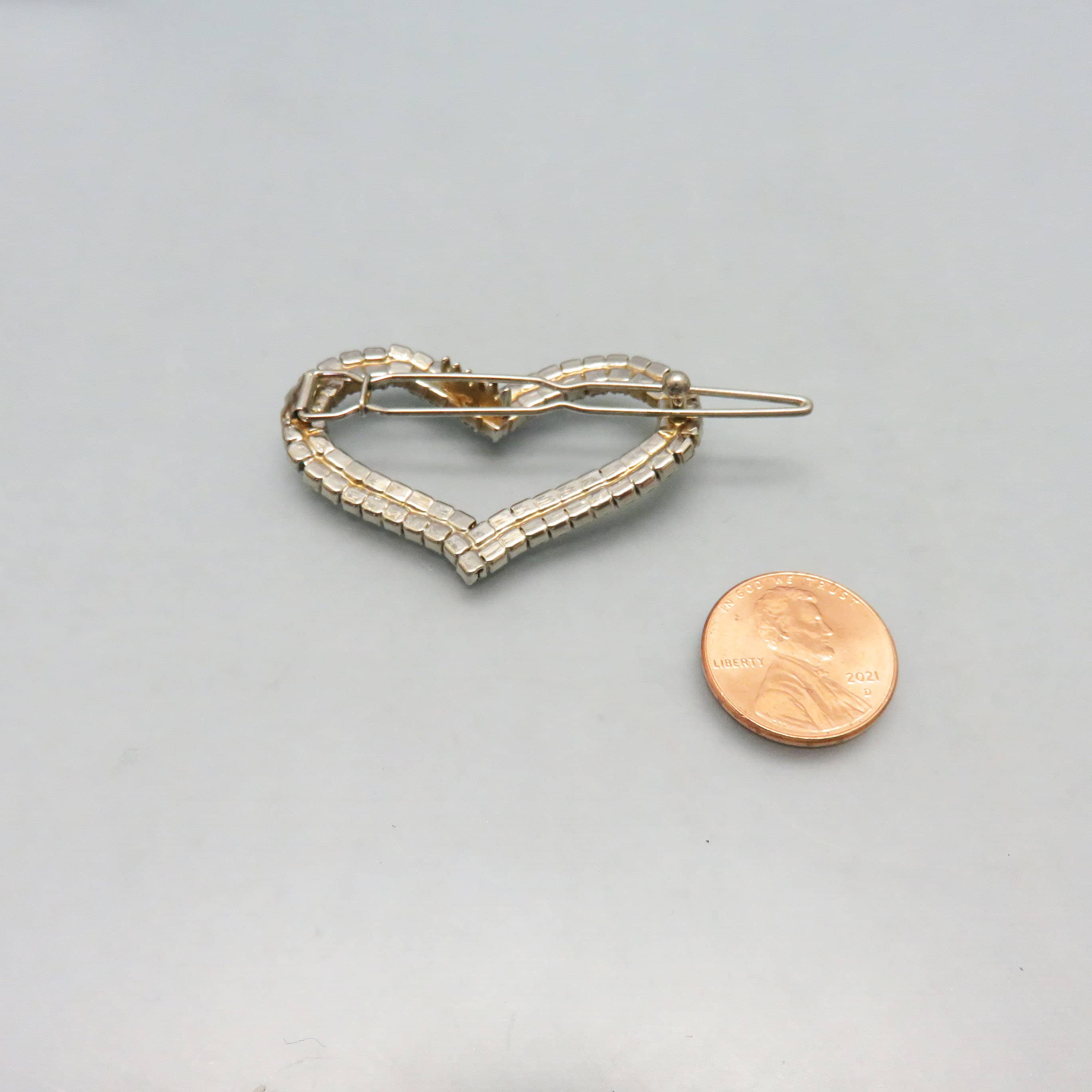Beautiful silvertone rhinestones heart barrette Heart Barrette - Etsy main image 2