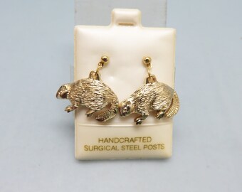 Diamond Cut Gold Plated Beaver Pierced Earrings, Mint, Never Used