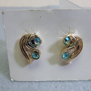 1960s Blue Aurora Borealis Rhinestone Clip Earrings, Mint on Original Card