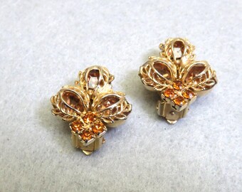 Golden Filigree Rhinestone Clip On Earrings, Vintage, 1960s, Whiskey Colored Stones
