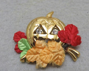 Jack O Lantern Fashion Pin, Silk Leaves and Pumpkin Brooch, Vintage