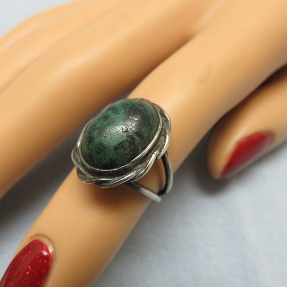 Vintage African Jade  Sterling Ring,   Size 4.50 - image 2