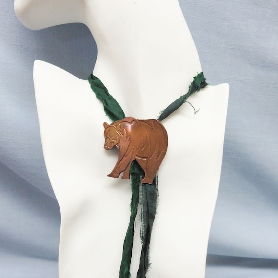 Copper Grizzly Bear Bolo Tie Hand Made in Montana Sari Silk -  Portugal
