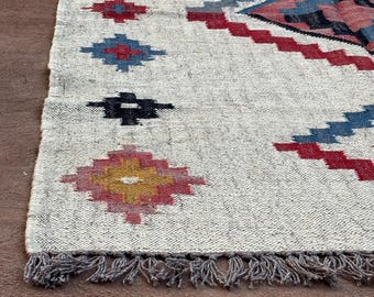Southwestern Navajo Wool Jute Area Rug, Vintage Kilim Pattern Beige Multicolour, Handmade Reversible Flatweave Rug