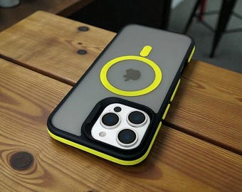 Custodia antiurto magnetica opaca traslucida di lusso per iPhone
