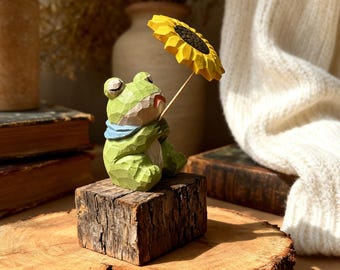 Hand Carved Wooden Frog Figurine with Sunflower, Cute Animal Decor, Handmade Basswood Sculpture, Frog Lover Gift, Rustic Shelf Ornament